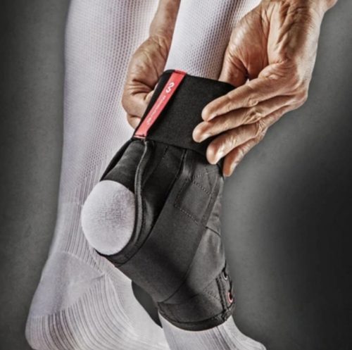 195 Ultrakönnyű bokavédő, pánttal - FEKETE