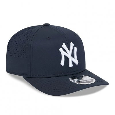 9SEVENTY PERFORM NEW YORK YANKEES - OTC sapka