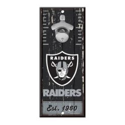 Raiders- Sörnyitó tábla/fából